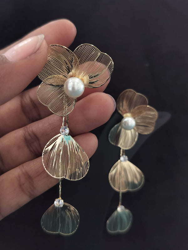 ANTI TRANISH EARRING