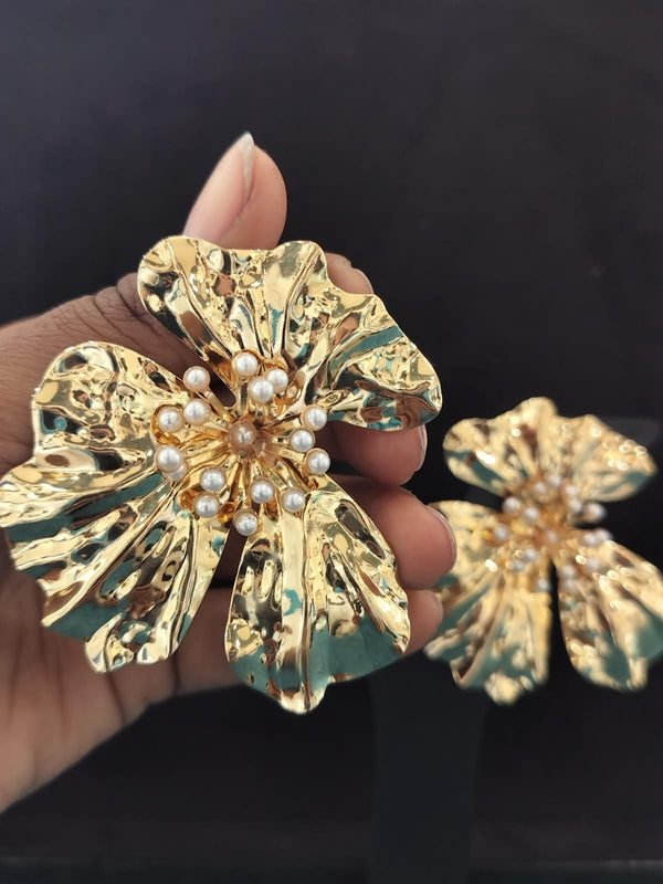 ANTI TRANISH EARRING