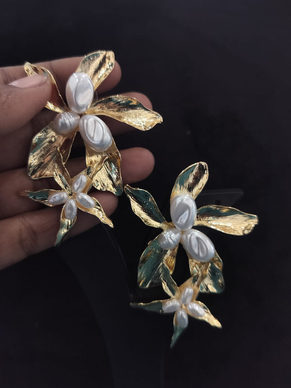 ANTI TRANISH EARRING