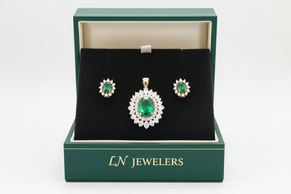 Ad Pendent with Earrings