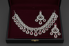 SHORT AD NECKLACE