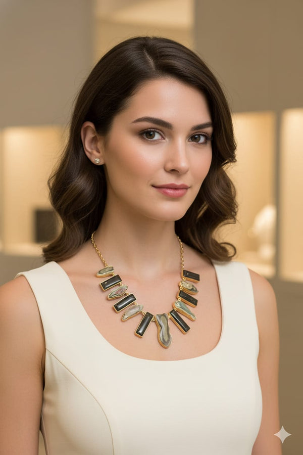 Real Light Green Stone Necklace Set