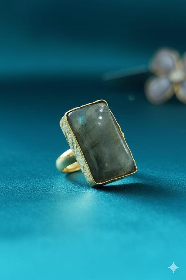 Real Light Green Stone Necklace Set