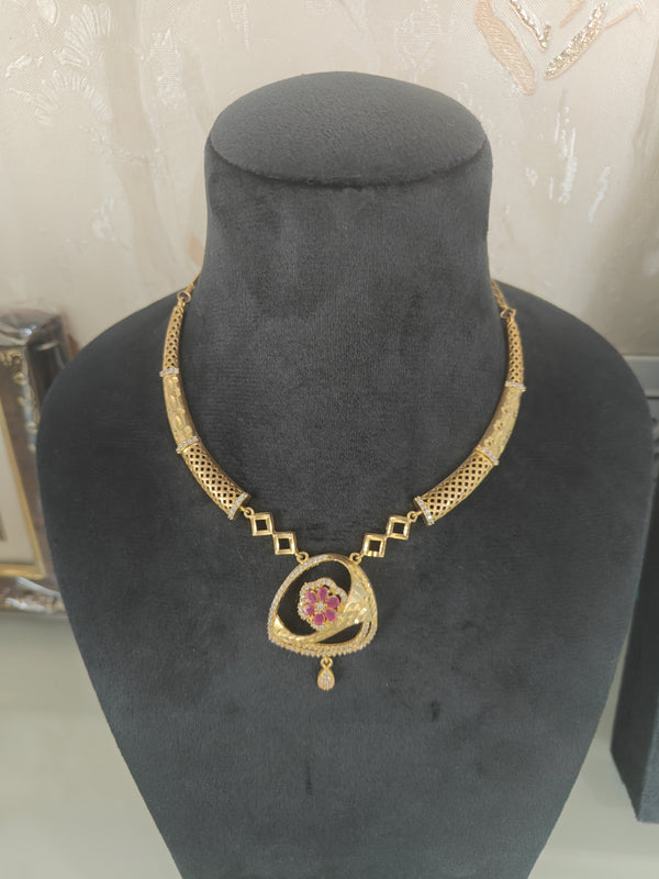 AD NECKLACE