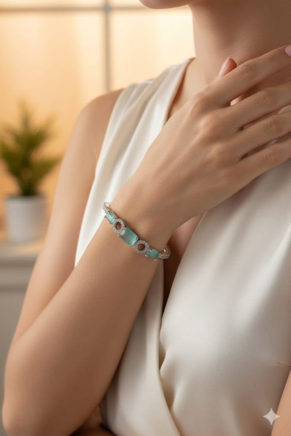AD BRACELET